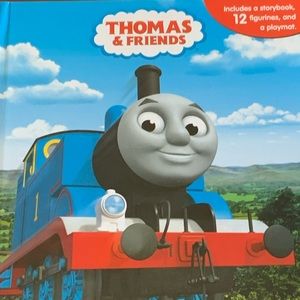 Thomas & Friends Busy Book w/Playmat & Figurines